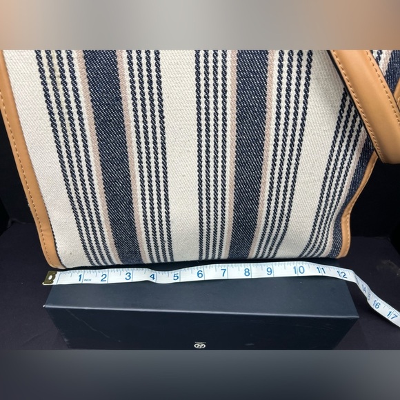 Jones New York shoulder bag Signature Navy Blue and white - Picture 11 of 12